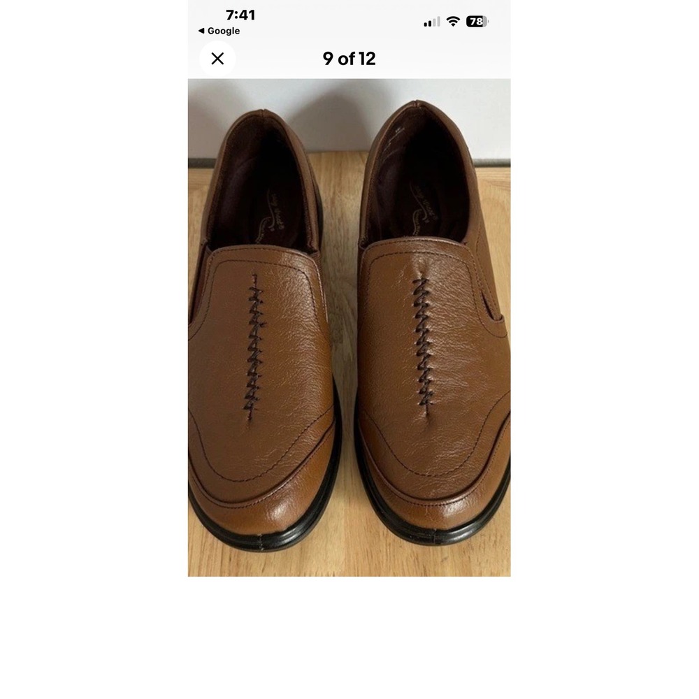 Easy Street Ultimate Womens Tan Slip-On Shoes Round Toe Comfort Loafers size 8